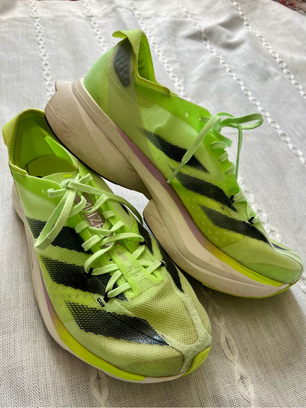 ADIZERO ADIOS PRO 3 ROAD RUNNING RACING SHOES Men’s 7.5 Women’s 8.5 EU 40 2/3